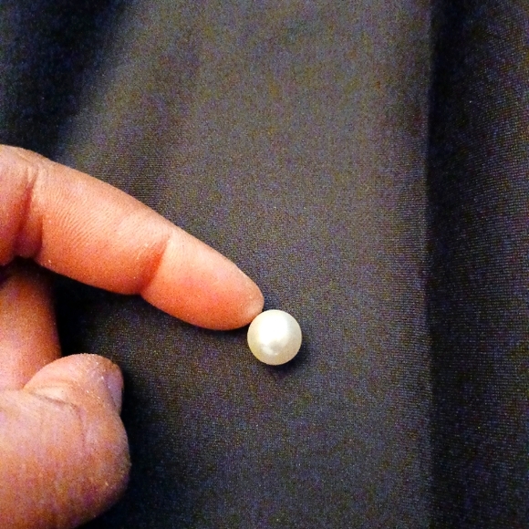 Shein sz/m black skirt with beads detailing - Picture 2 of 3